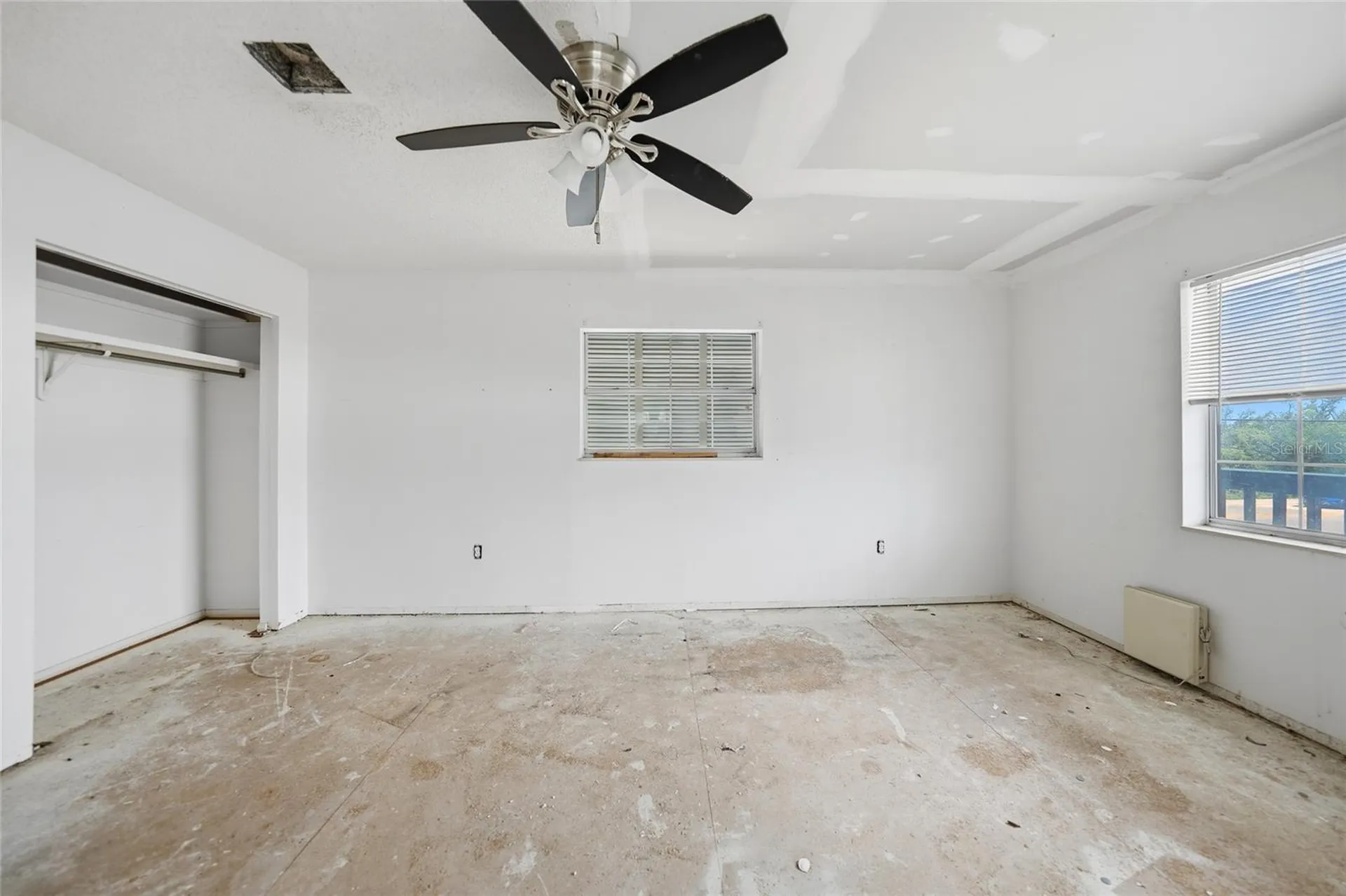 1261 Beach Road Englewood FL 34223