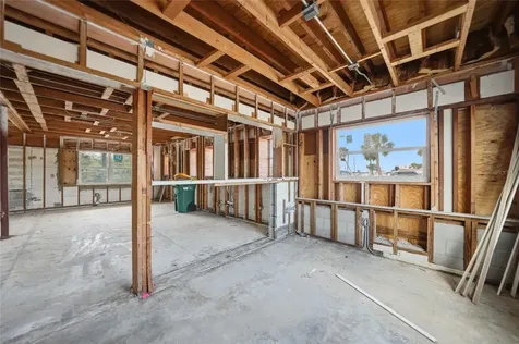 1261 Beach Road Englewood FL 34223