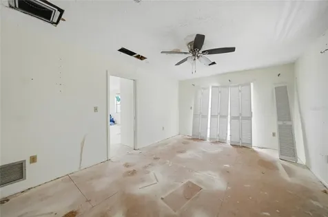 1261 Beach Road Englewood FL 34223