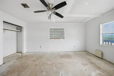 1261 Beach Road Englewood FL 34223