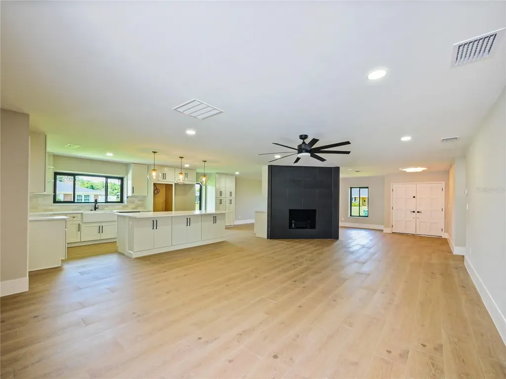 2491 Lauder Drive Maitland FL 32751