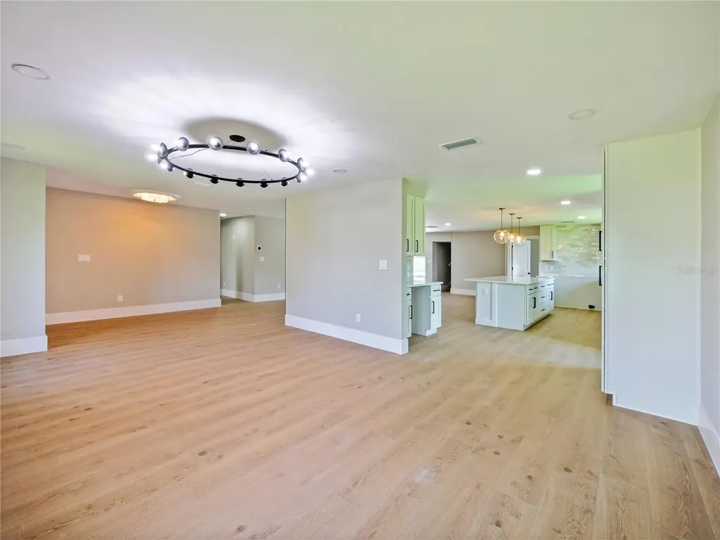 2491 Lauder Drive Maitland FL 32751