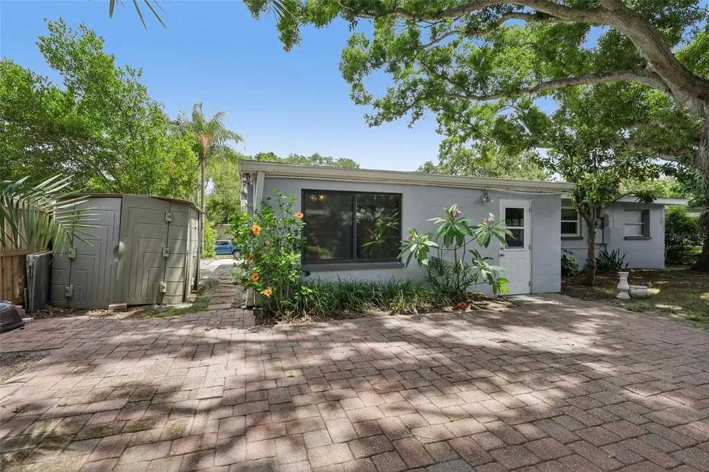 2117 Barcelona Drive Clearwater FL 33764