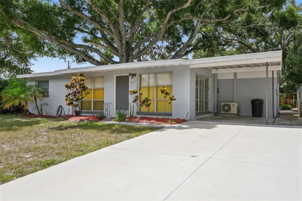2117 Barcelona Drive Clearwater FL 33764