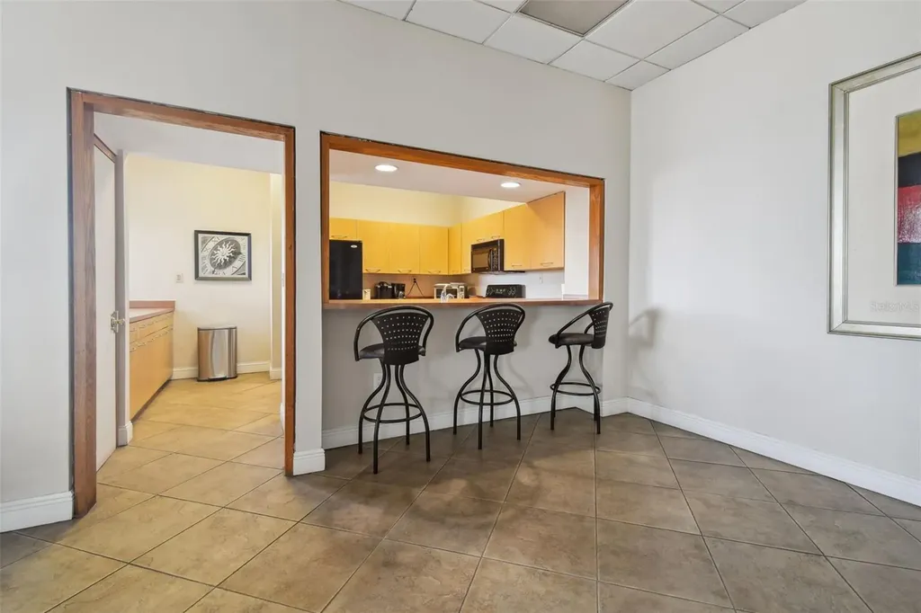 2413 Bayshore Boulevard Tampa FL 33629