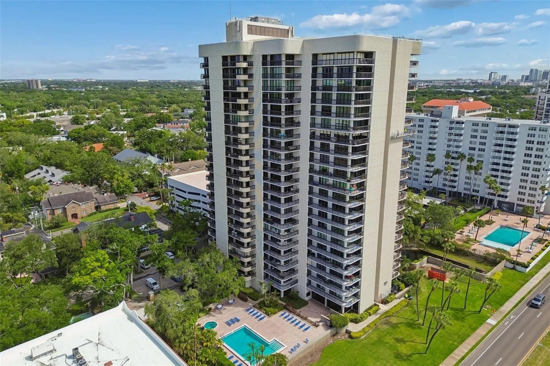 2413 Bayshore Boulevard Tampa FL 33629