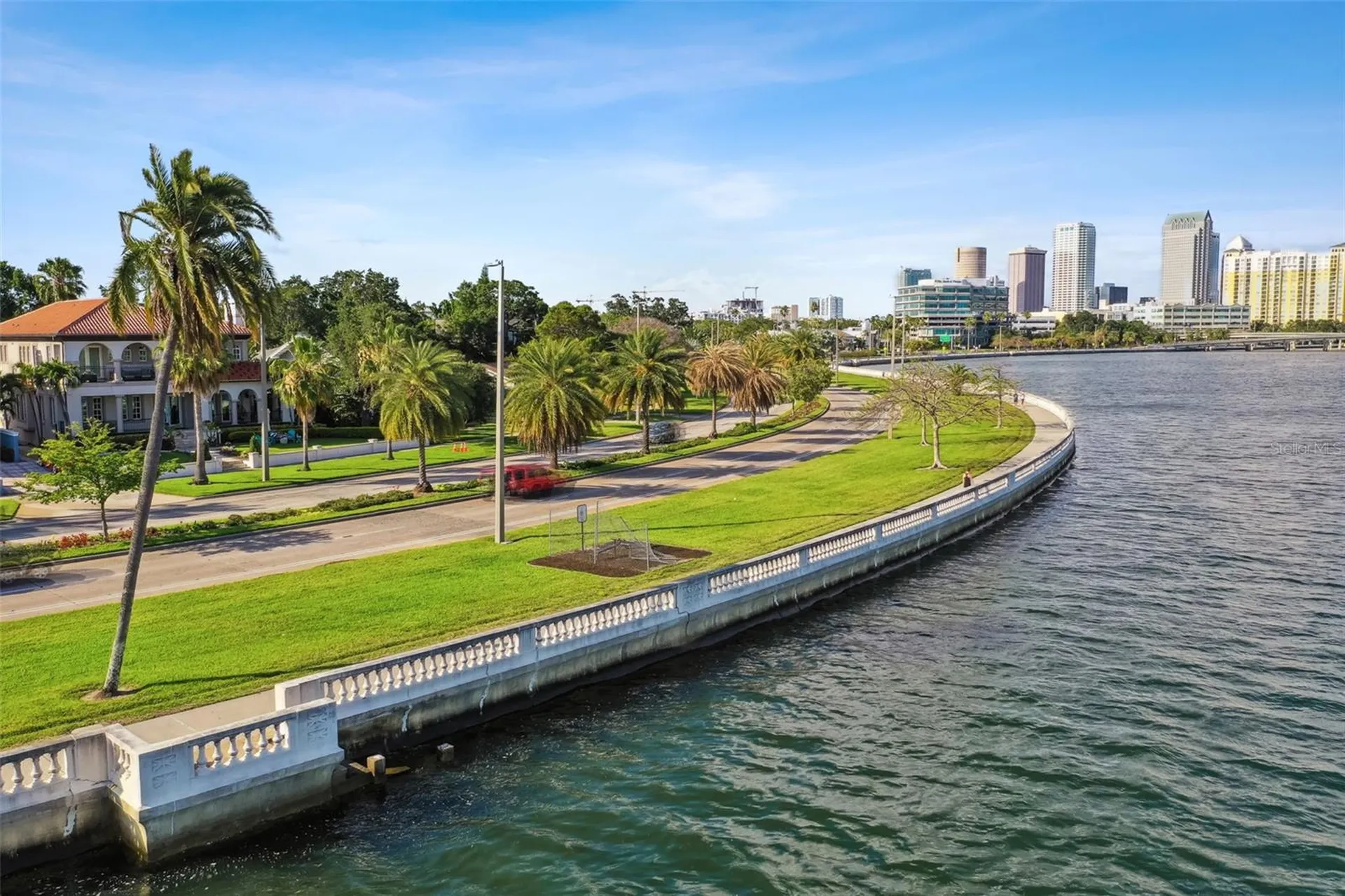 2413 Bayshore Boulevard Tampa FL 33629