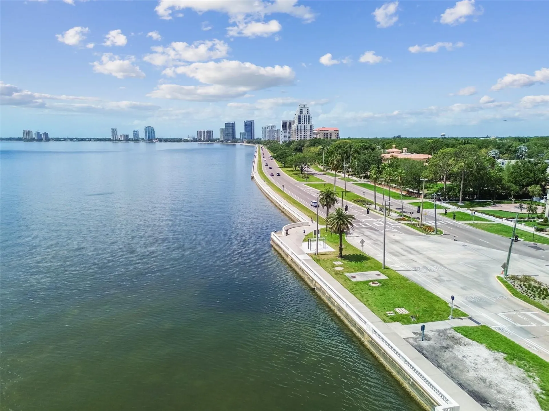 2413 Bayshore Boulevard Tampa FL 33629