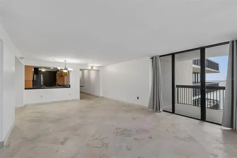 2413 Bayshore Boulevard Tampa FL 33629