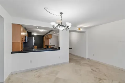 2413 Bayshore Boulevard Tampa FL 33629