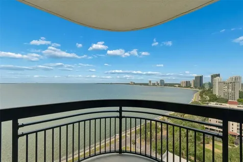 2413 Bayshore Boulevard Tampa FL 33629