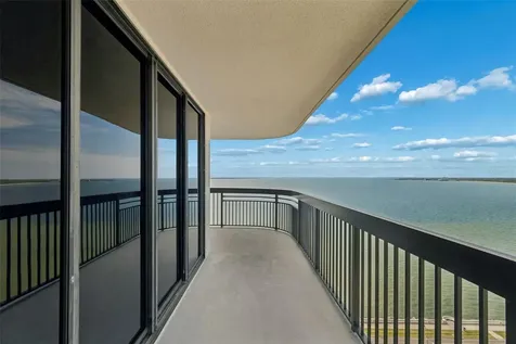 2413 Bayshore Boulevard Tampa FL 33629