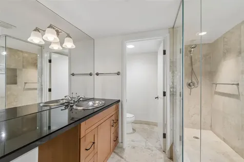 2413 Bayshore Boulevard Tampa FL 33629