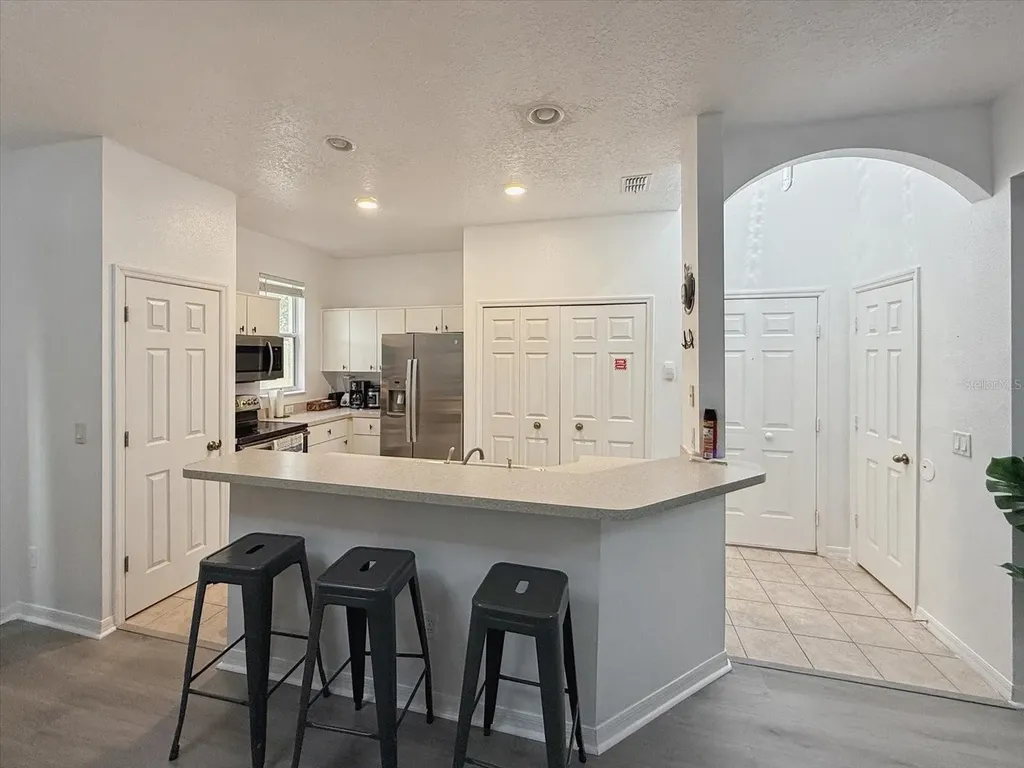 1302 S Beach Circle Kissimmee FL 34746