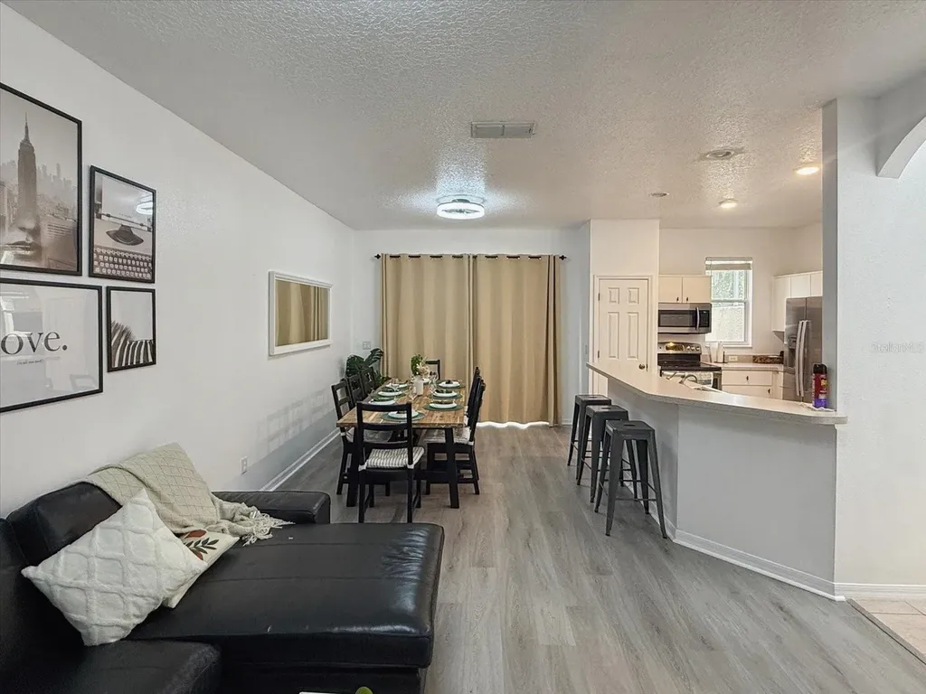 1302 S Beach Circle Kissimmee FL 34746