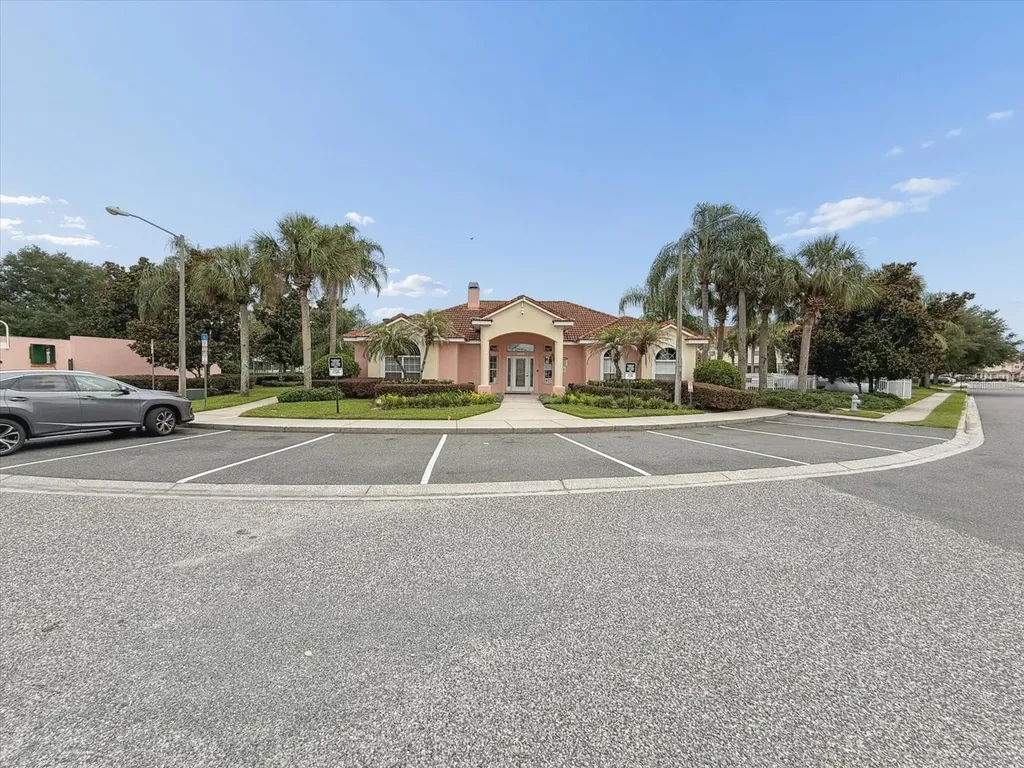 1302 S Beach Circle Kissimmee FL 34746