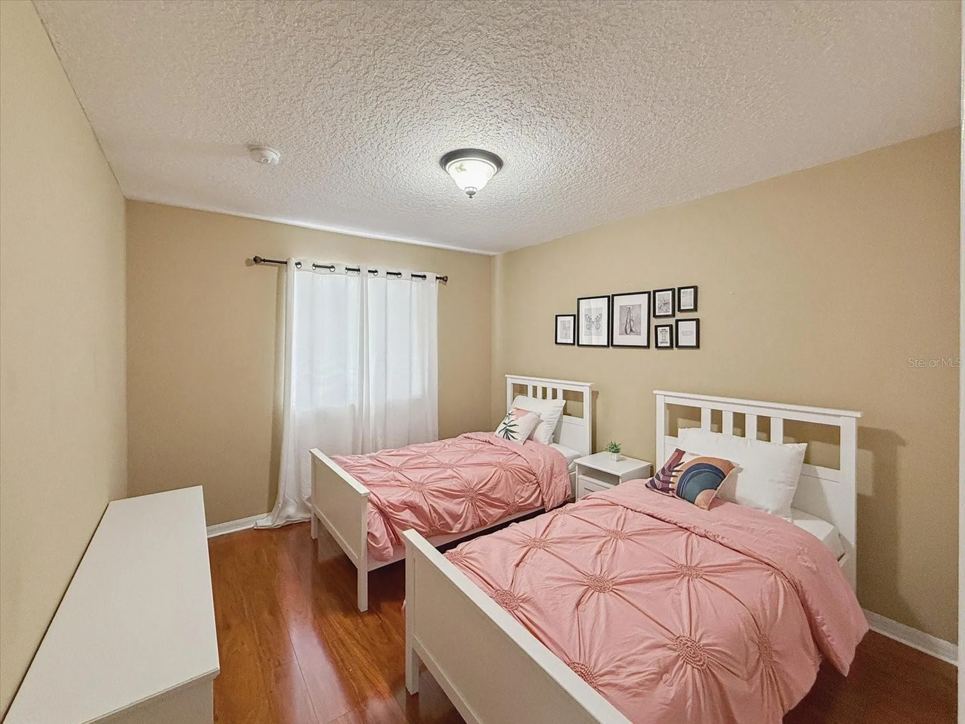 1302 S Beach Circle Kissimmee FL 34746