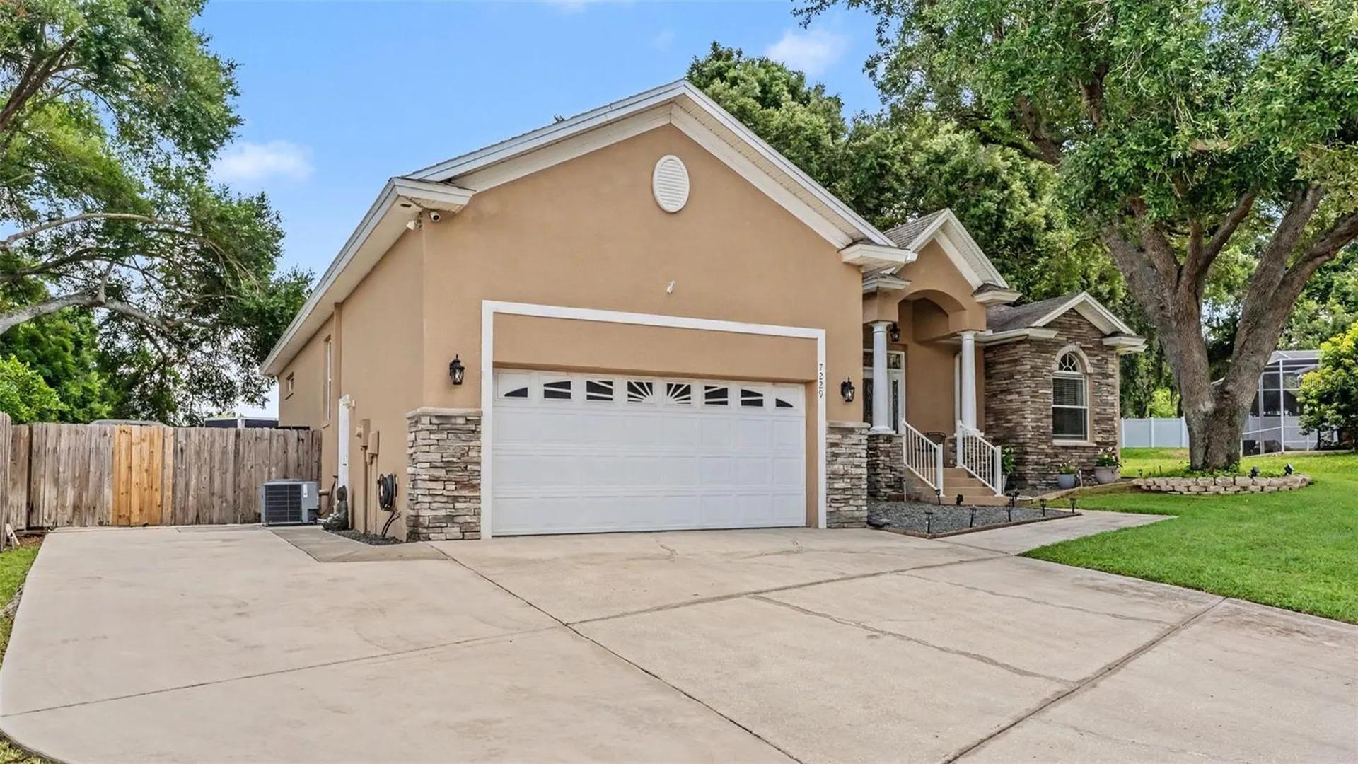 7229 Remington Oaks Court Lakeland FL 33810
