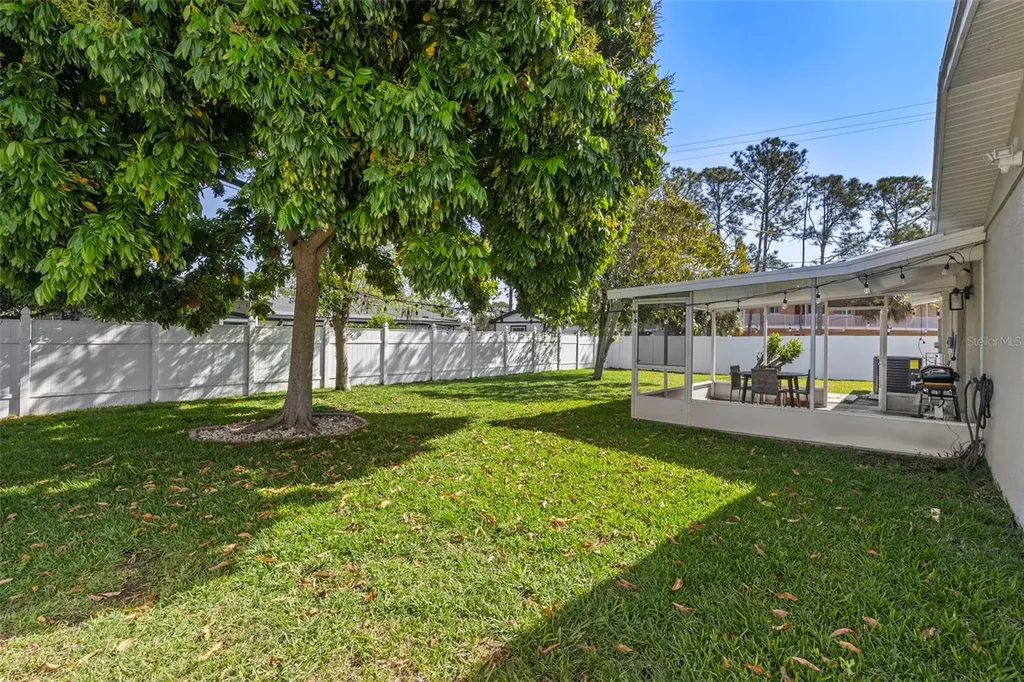 4601 W Villa Rosa Street Tampa FL 33611