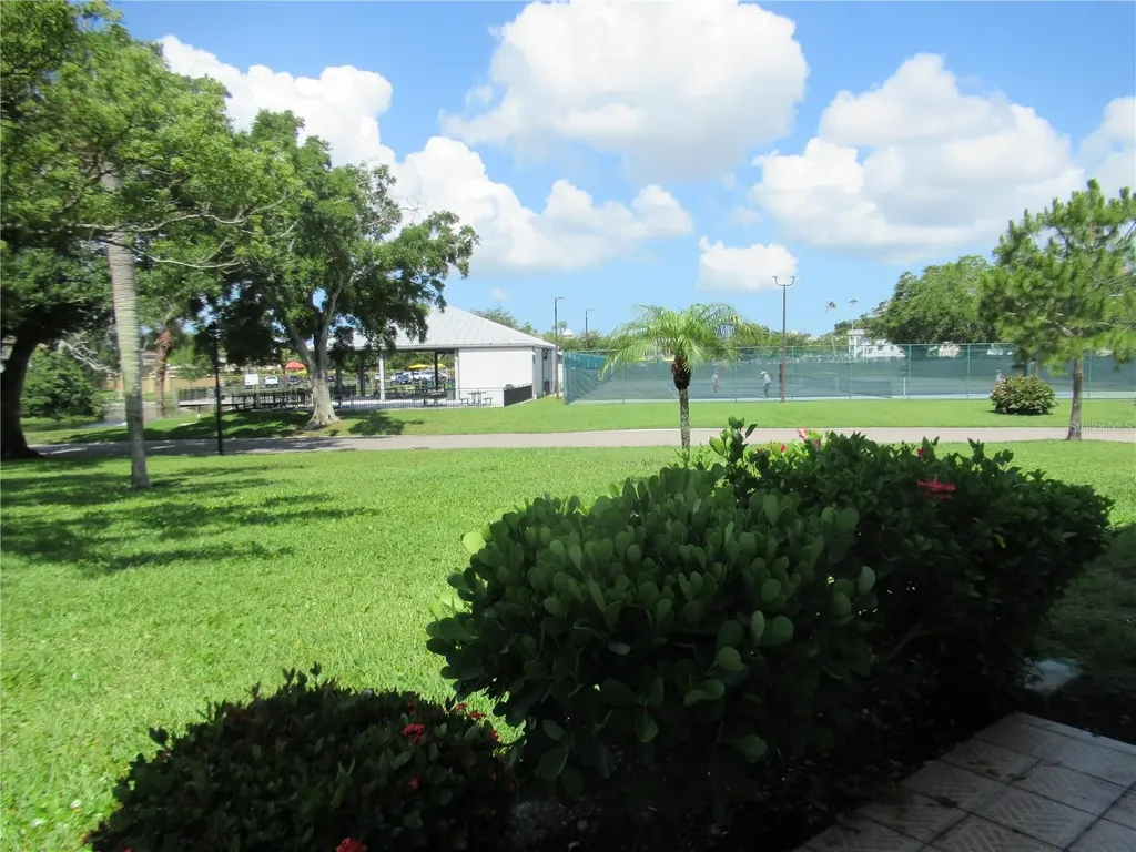 2449 Columbia Drive Clearwater FL 33763