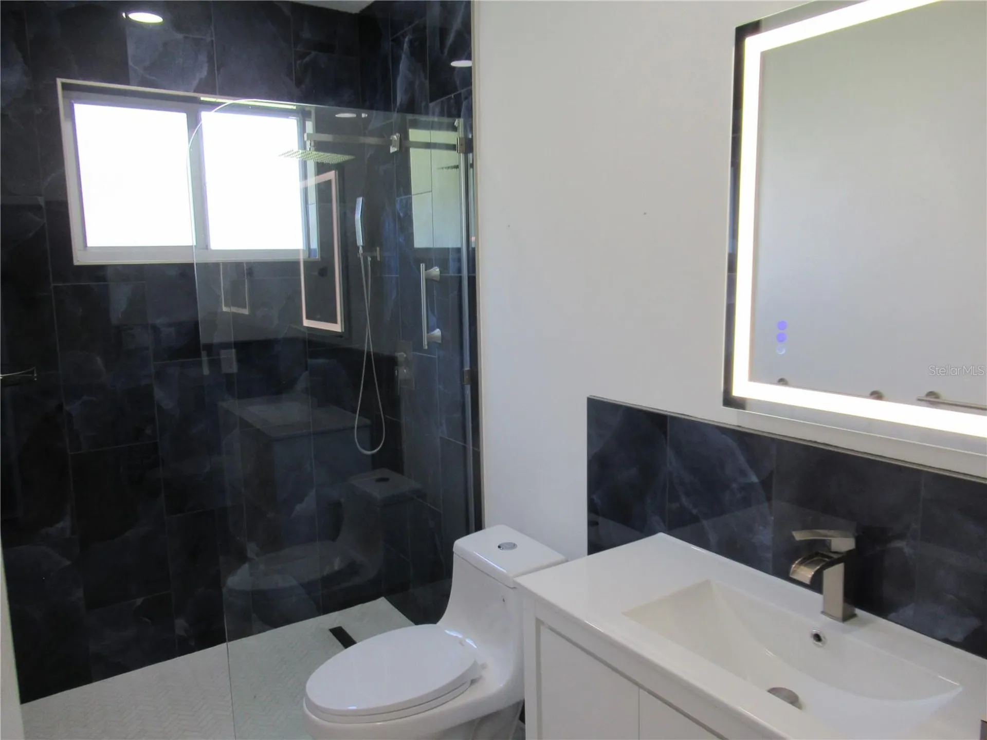 2449 Columbia Drive Clearwater FL 33763