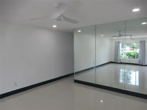 2449 Columbia Drive Clearwater FL 33763