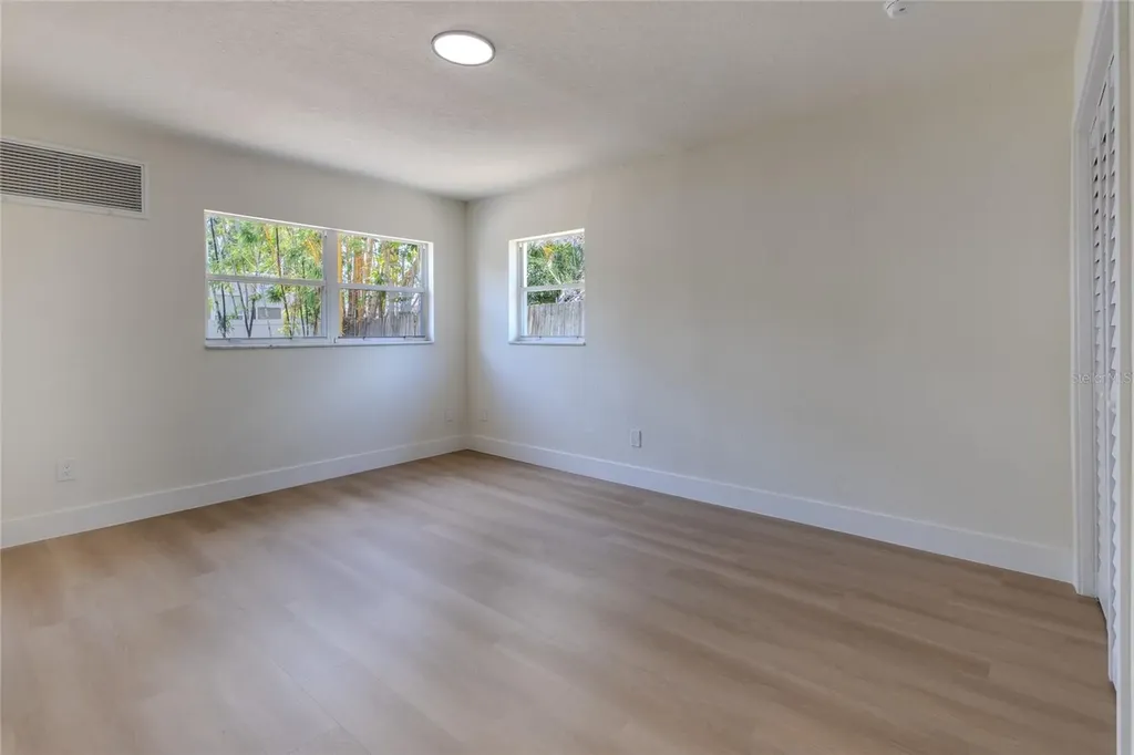 4502 S Grady Avenue Tampa FL 33611