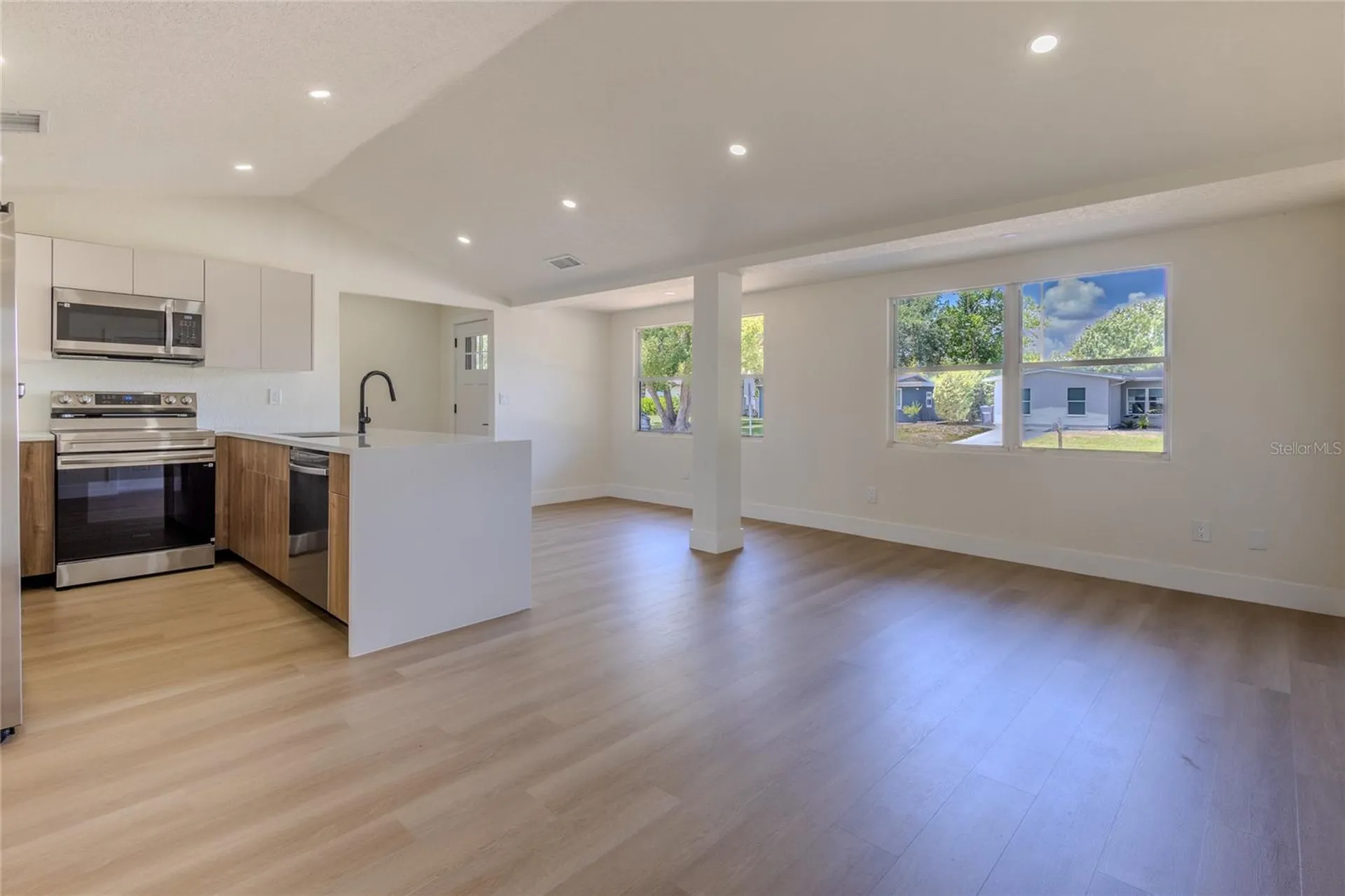 4502 S Grady Avenue Tampa FL 33611