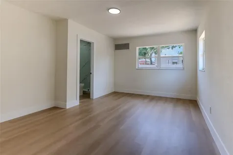 4502 S Grady Avenue Tampa FL 33611