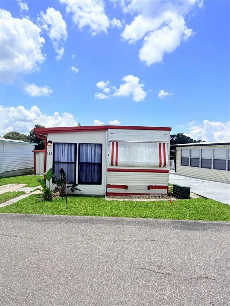 110 Kove Boulevard Osteen FL 32764