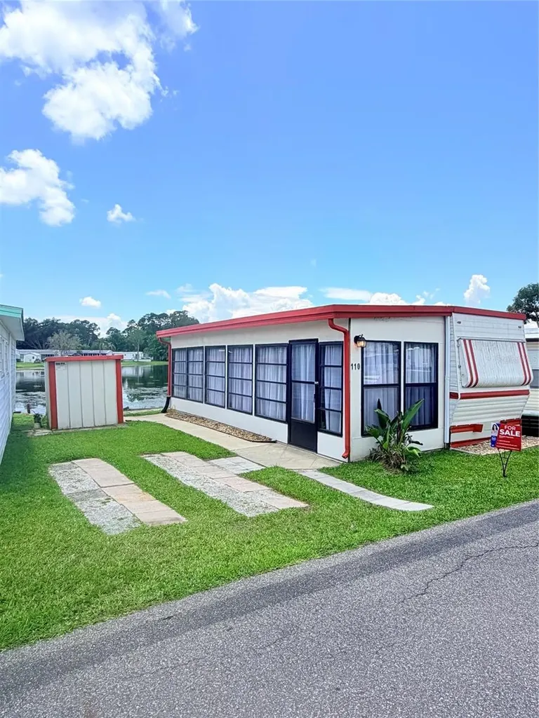 110 Kove Boulevard Osteen FL 32764