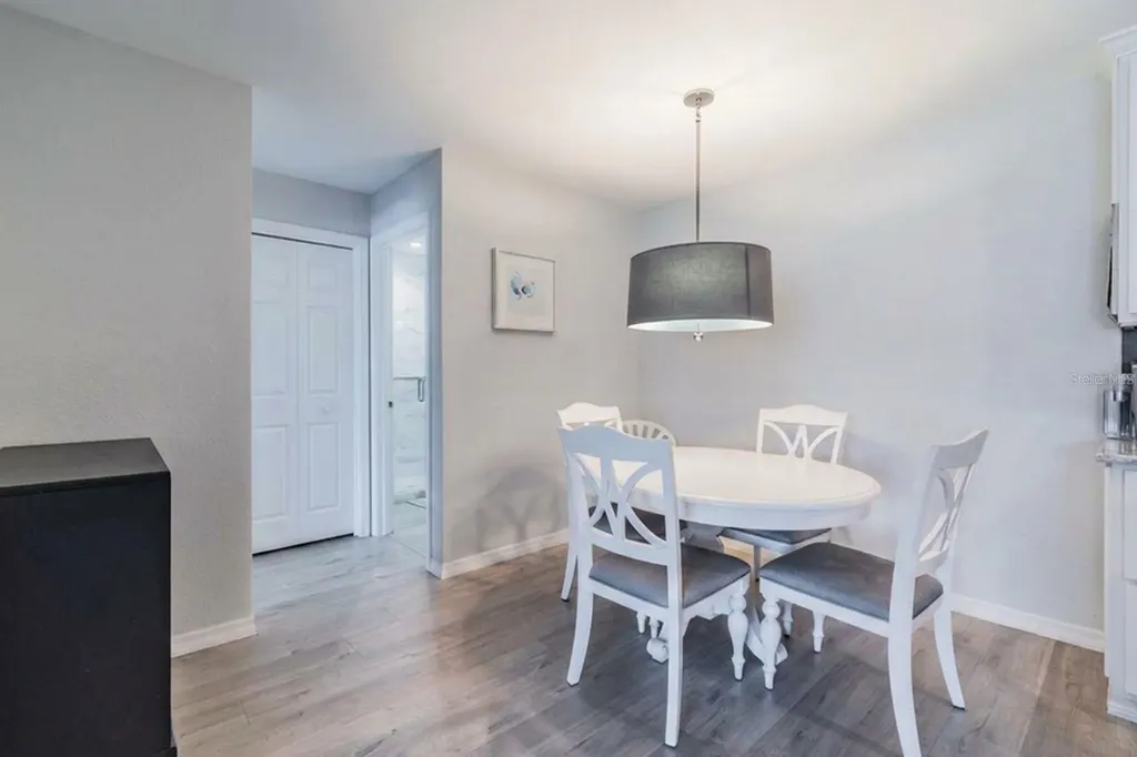 2724 72nd Street W Bradenton FL 34209