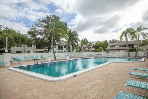 2724 72nd Street W Bradenton FL 34209