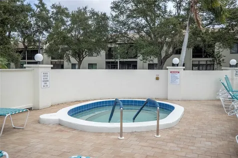 2724 72nd Street W Bradenton FL 34209