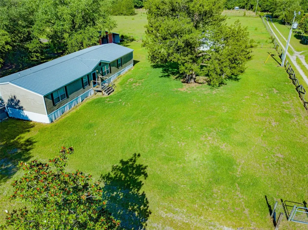 21528 NW 209th Terrace High Springs FL 32643