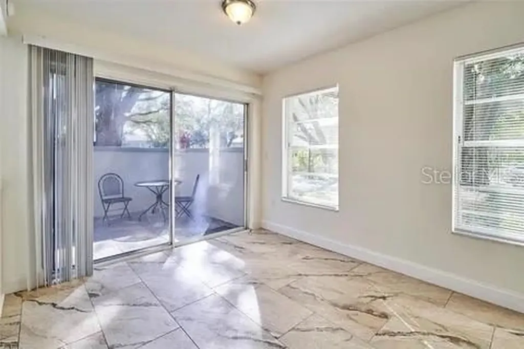 11713 Raintree Drive Tampa FL 33617