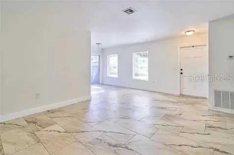 11713 Raintree Drive Tampa FL 33617
