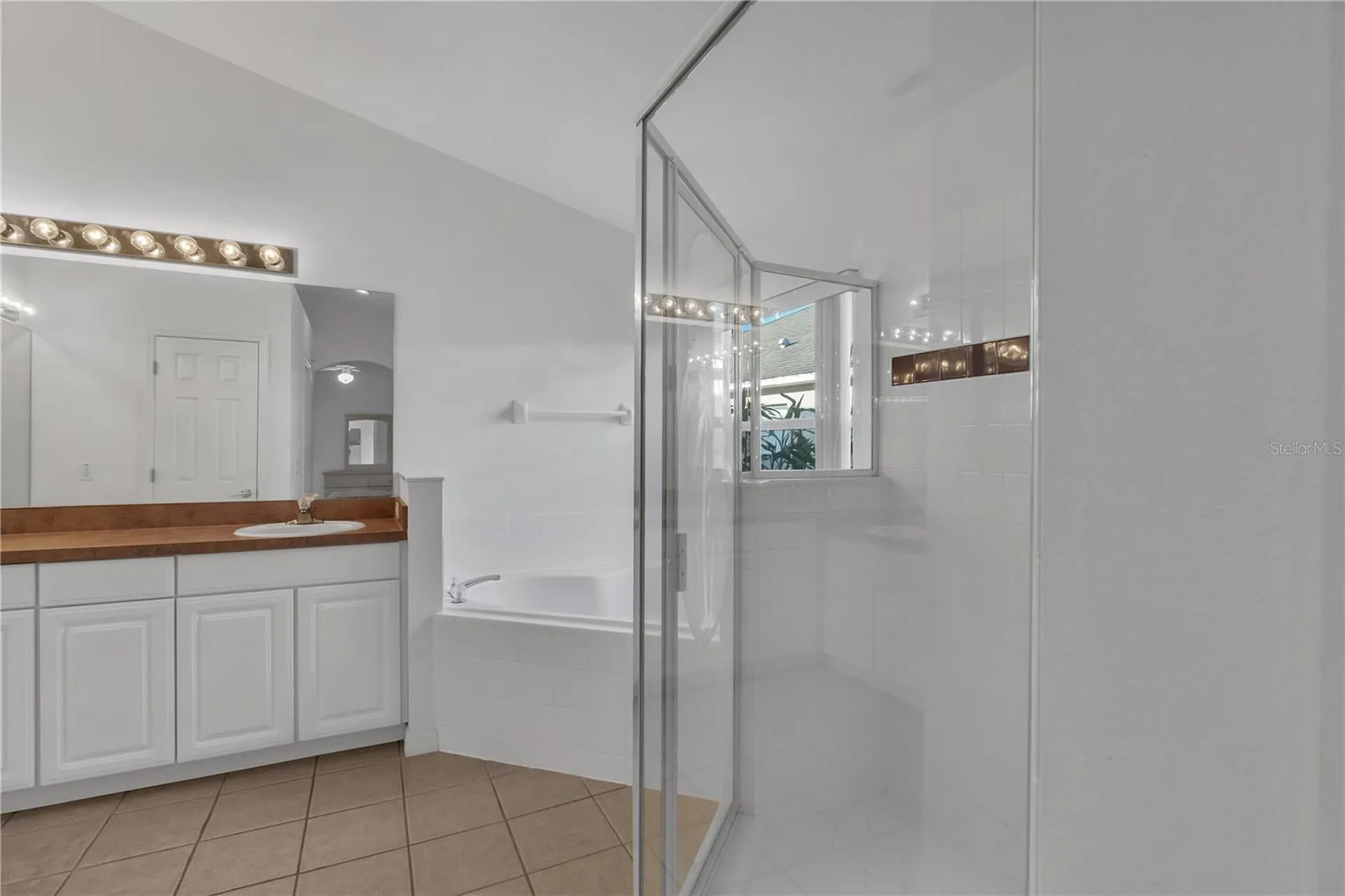 4700 Cumbrian Lakes Drive Kissimmee FL 34746