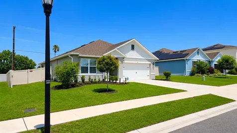 127 Auburn Grove Boulevard Auburndale FL 33823