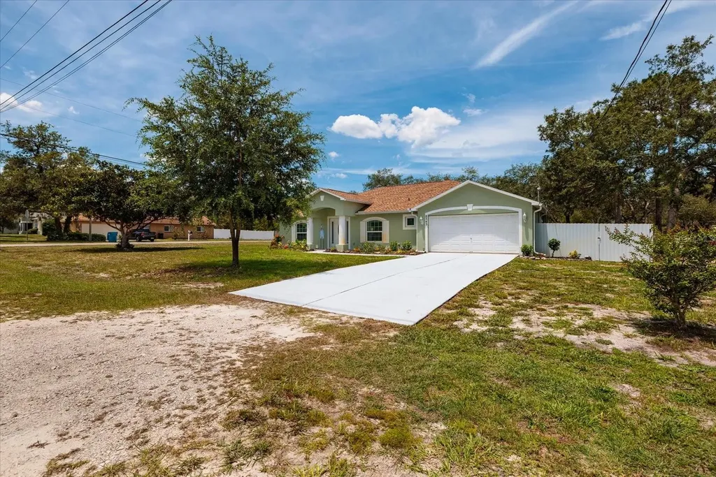 8343 Nittany Road Weeki Wachee FL 34613