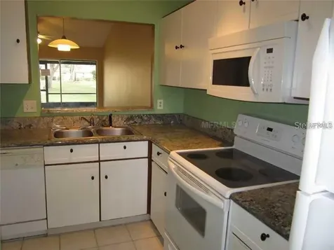 13 Silver Park Circle Kissimmee FL 34743