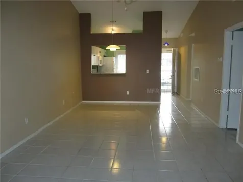 13 Silver Park Circle Kissimmee FL 34743