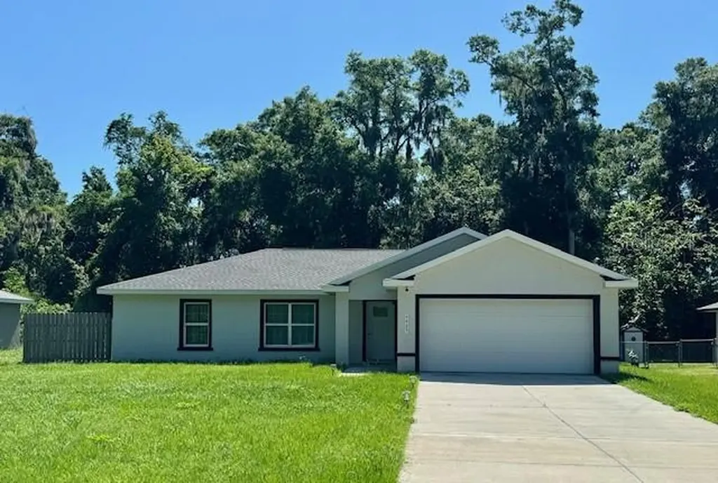 5423 NW 52nd Avenue Ocala FL 34482