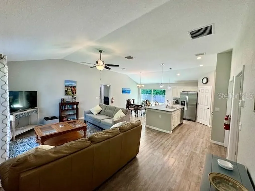 5423 NW 52nd Avenue Ocala FL 34482