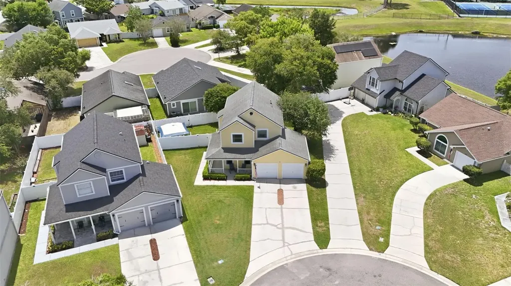 231 Tom Sawyer Court Orlando FL 32828