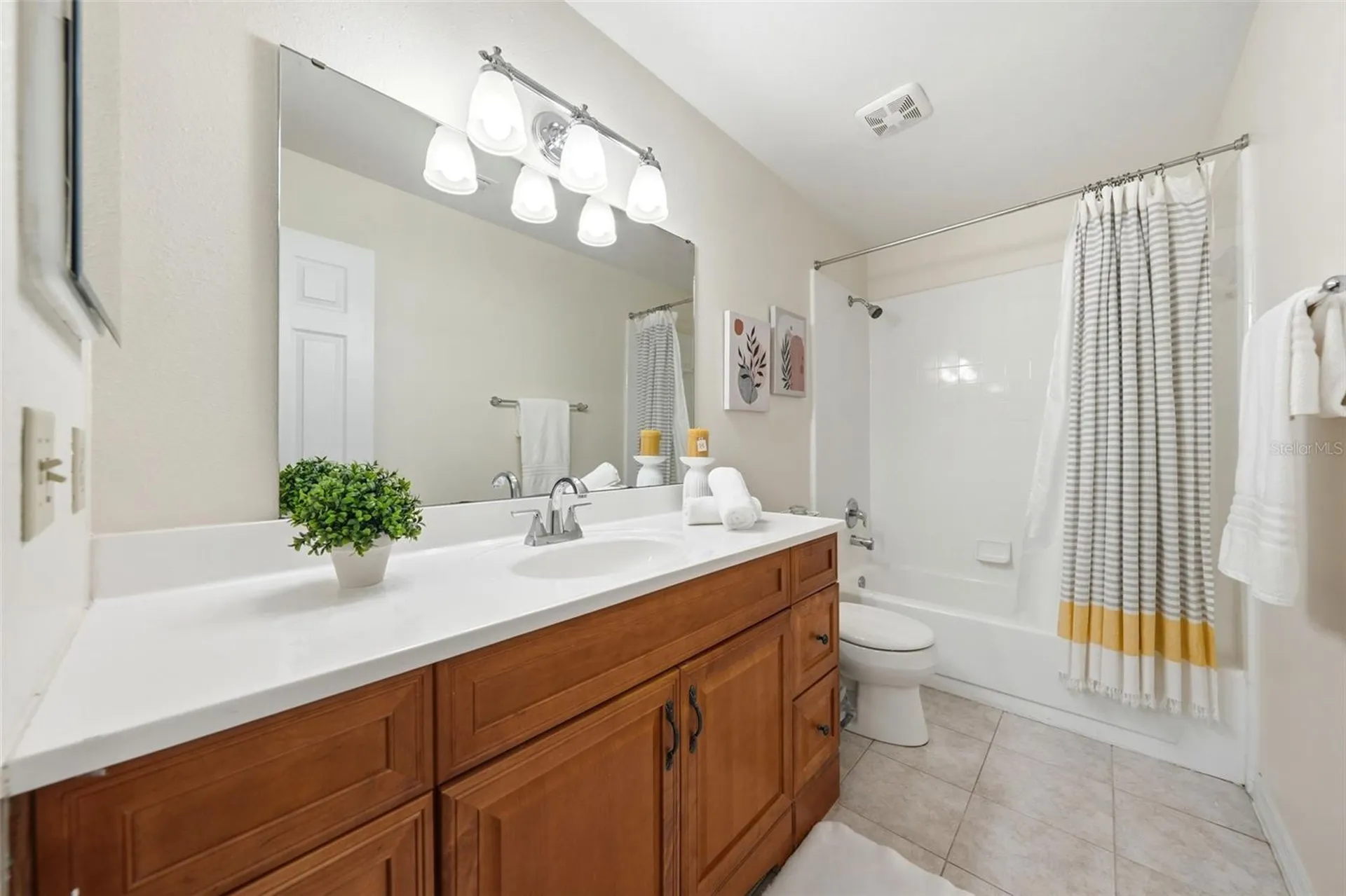 231 Tom Sawyer Court Orlando FL 32828