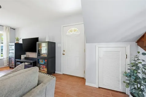 231 Tom Sawyer Court Orlando FL 32828