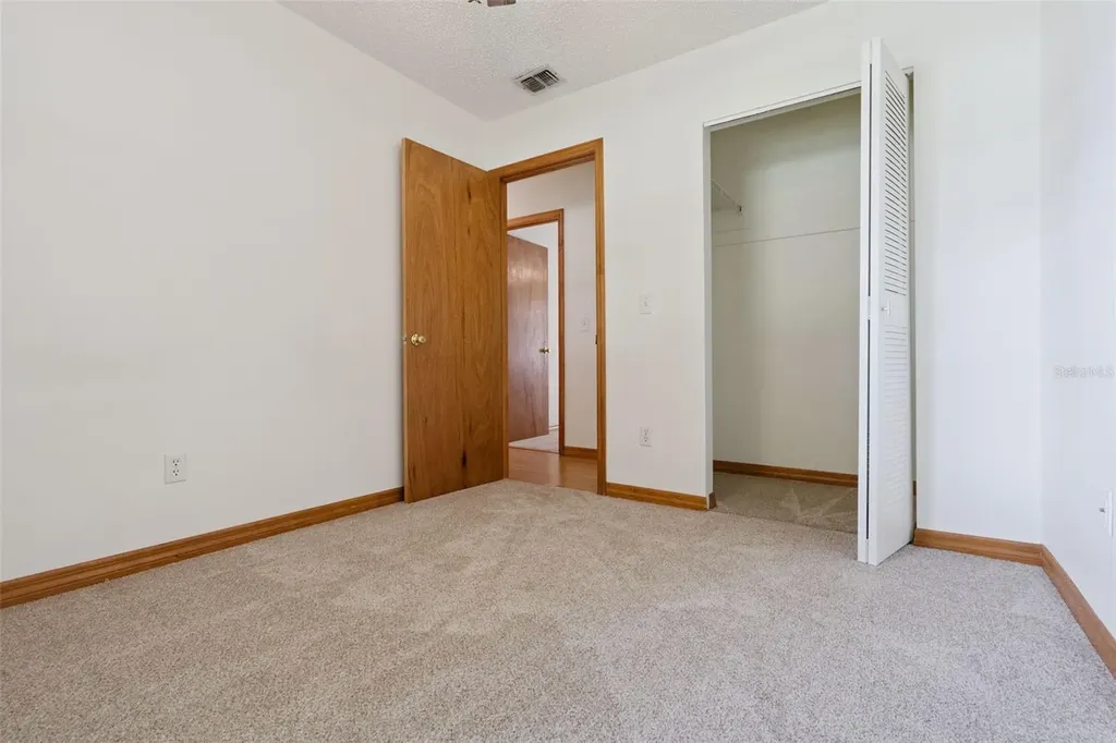 131 Flower Queen Court Orlando FL 32807