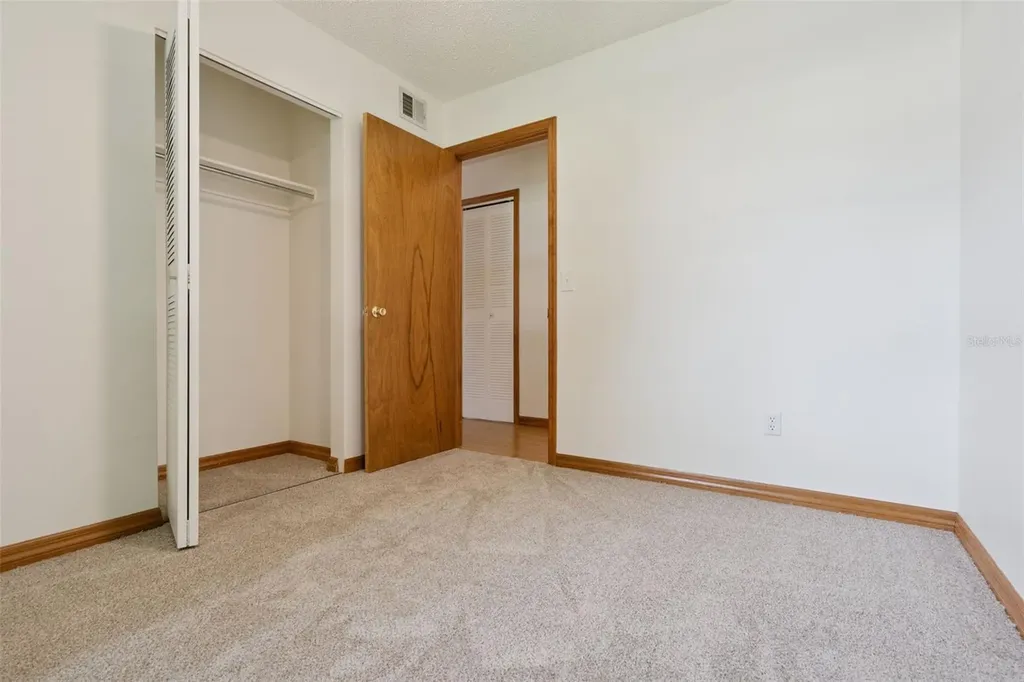131 Flower Queen Court Orlando FL 32807
