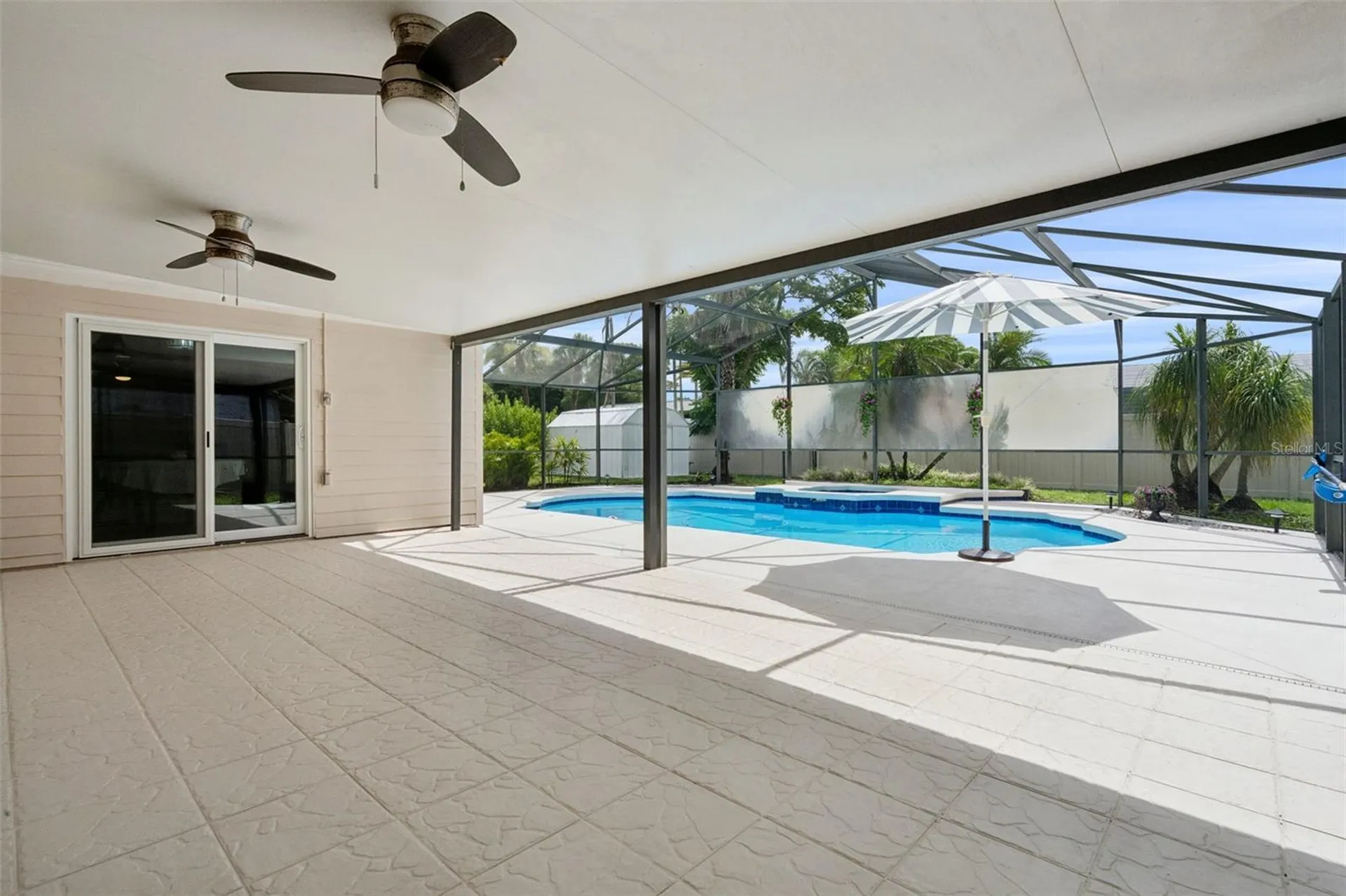 131 Flower Queen Court Orlando FL 32807